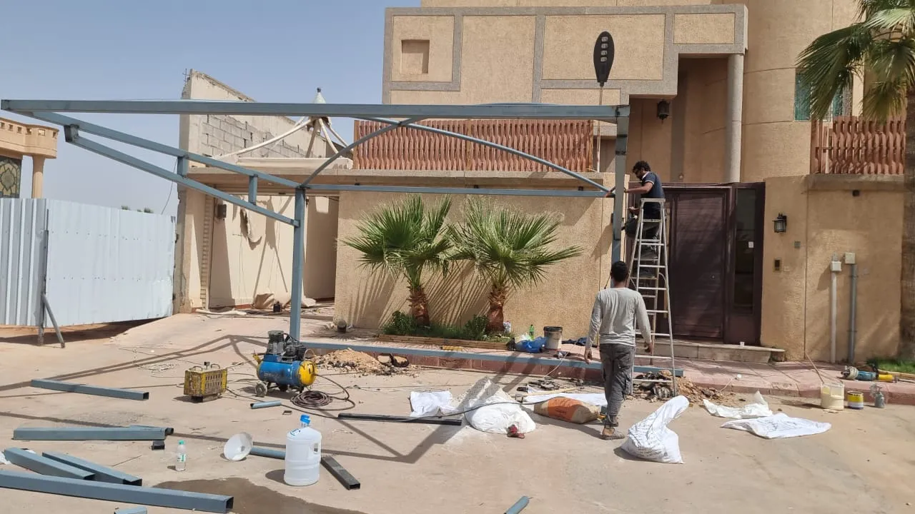 تركيب مظلات معلقه فاخرة في شمال الرياض وجميع مناطق المملكة 