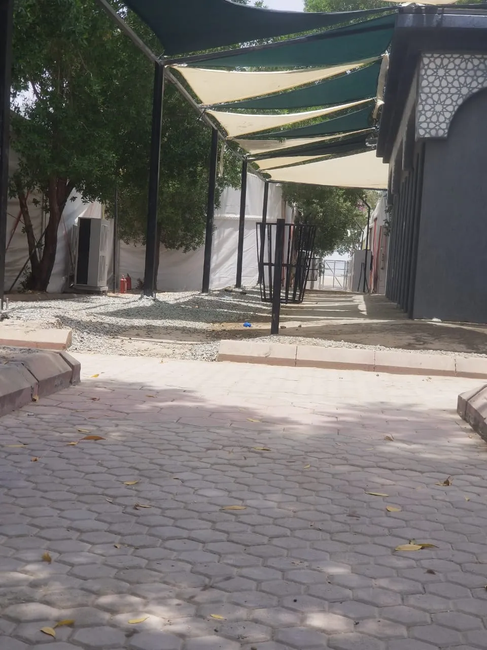 تركيب مظلات شد إنشائي للمدارس والحدائق بالرياض وشمالها 