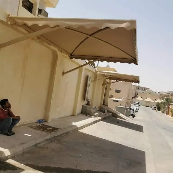 تركيب مظلات معلقه فاخرة في شمال الرياض وجميع مناطق المملكة 