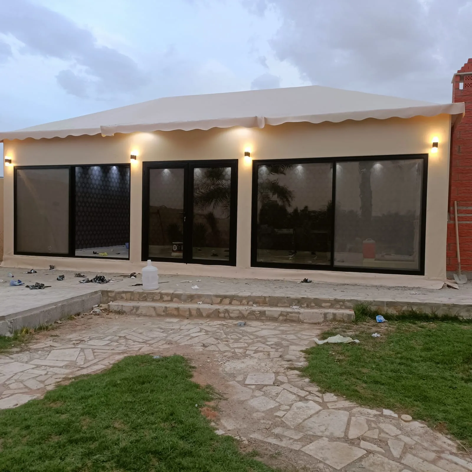 خيام سوبر ملكية في حي العروبه بشمال الرياض 