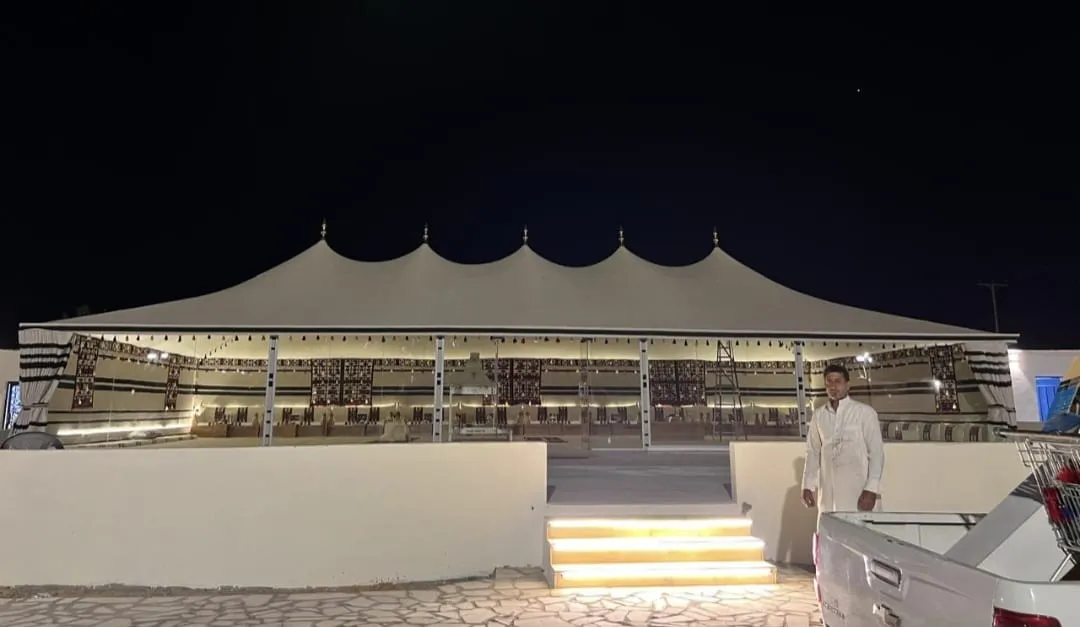 خيام سوبر ملكية في حي العروبه بشمال الرياض 