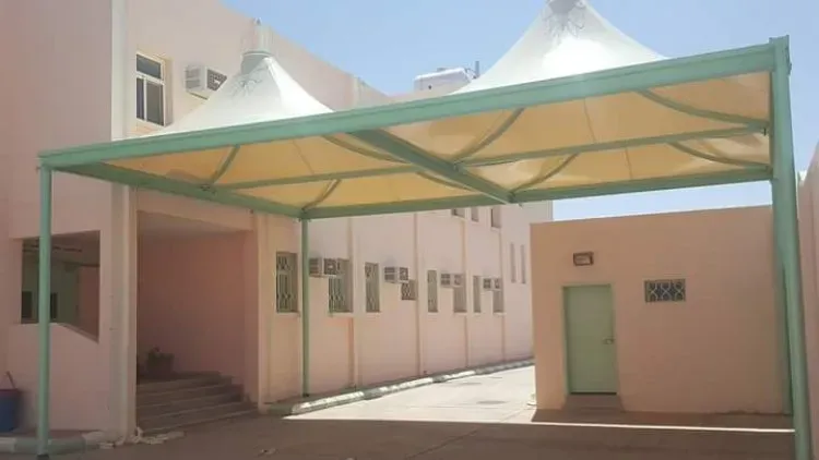 مظلات مدارس حي العليا والصحافة بالرياض 