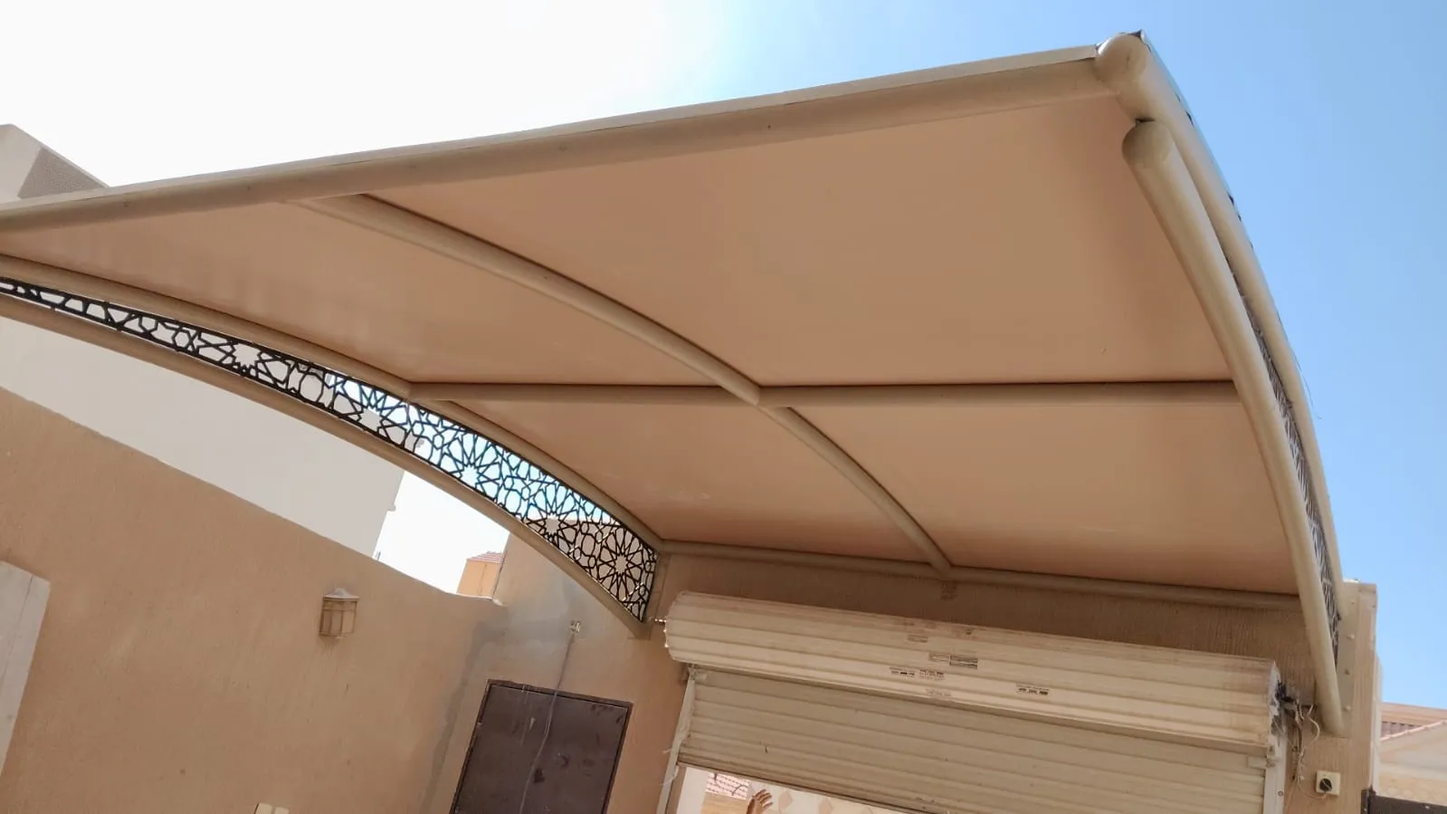 مظلات سيارات مواقف رخيصة حي الرمال بالرياض 