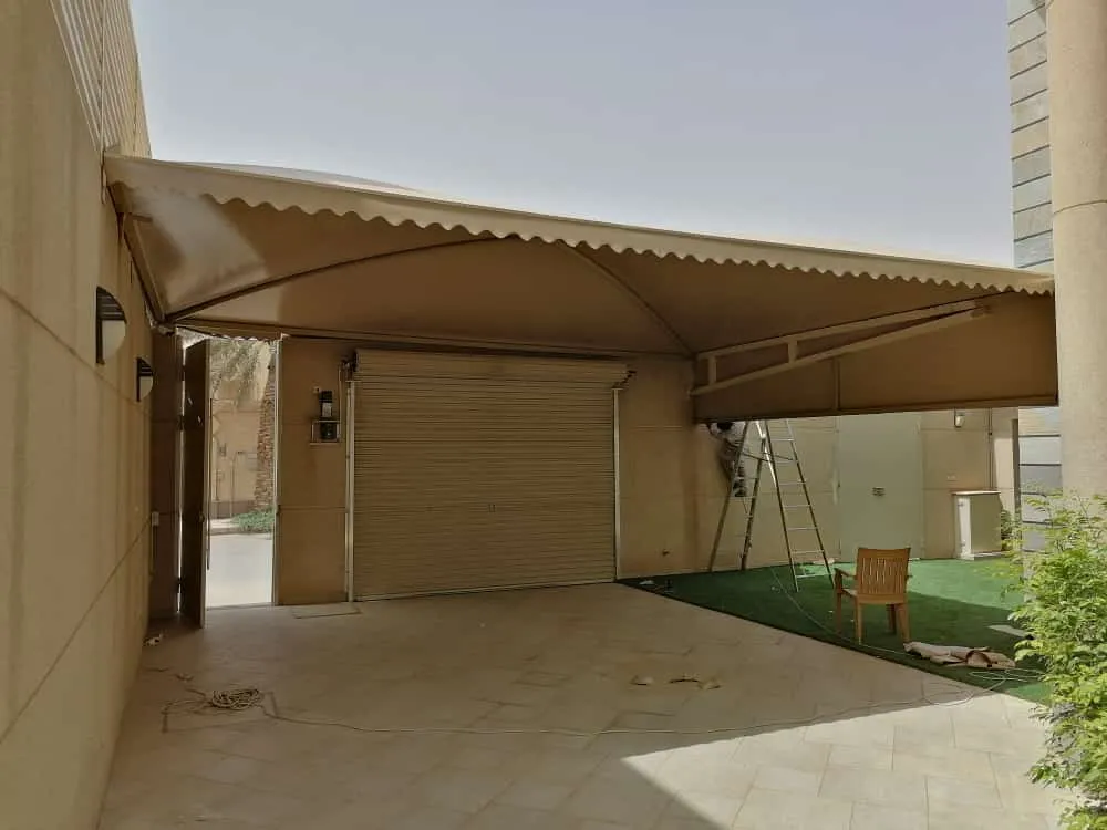 مظلات خارجية للمنازل في حي اشبيليا بالرياض 