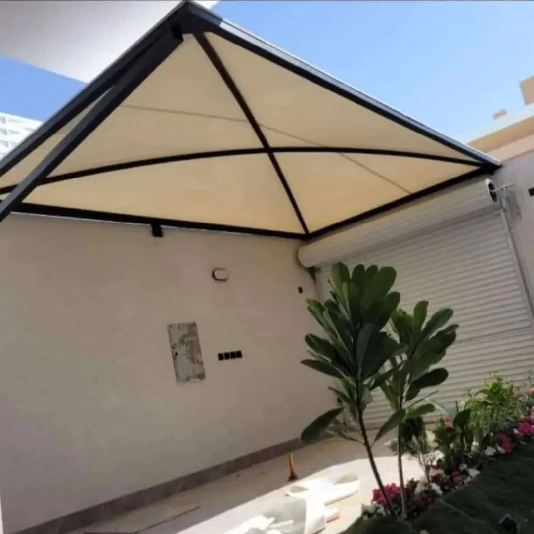 مظلات خارجية للمنازل في حي اشبيليا بالرياض 