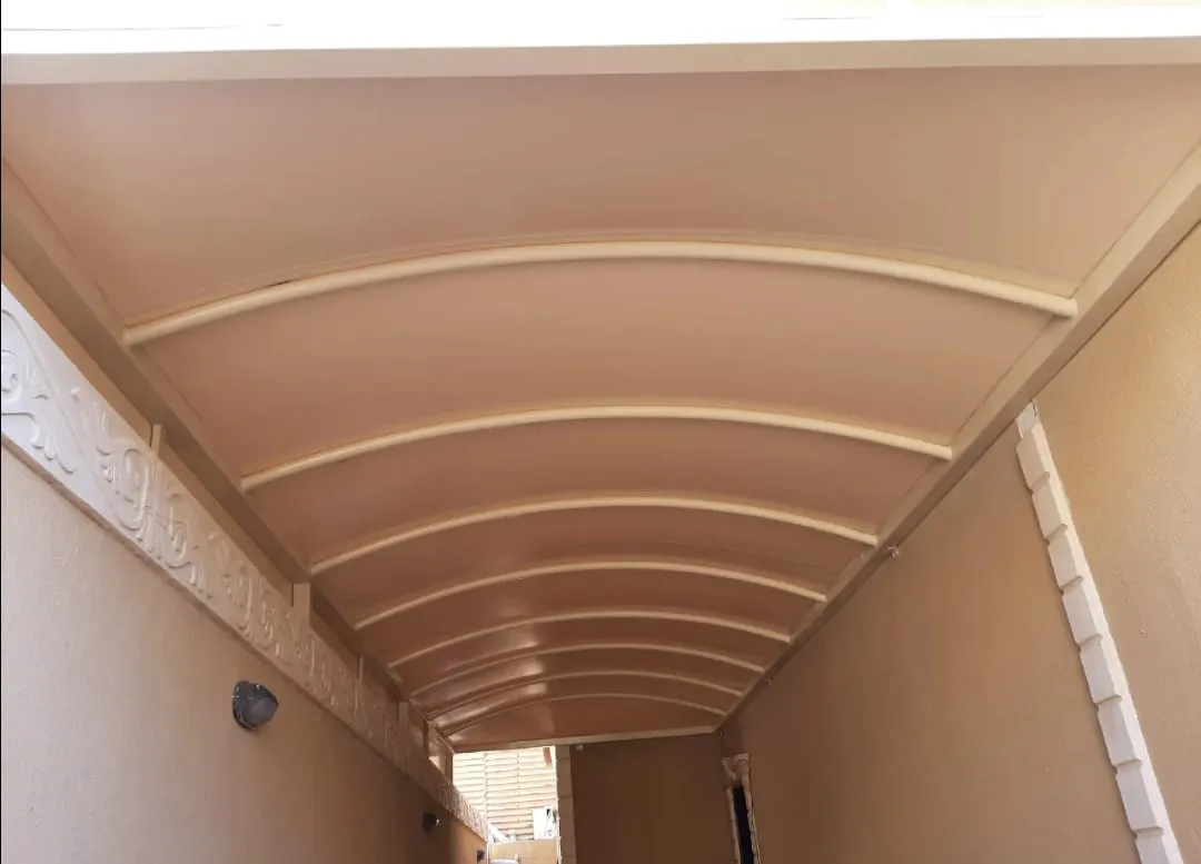 مظلات خارجية للمنازل في حي اشبيليا بالرياض 