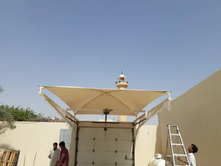 تركيب مظلات مداخل الفلل والمنازل في حي قرطبة 