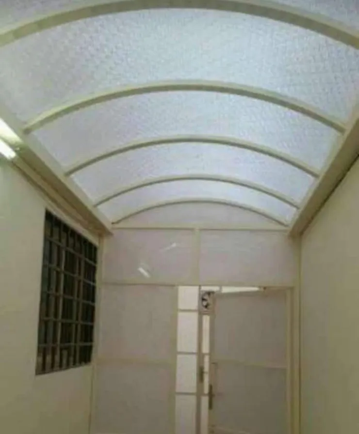 تركيب مظلات مداخل الفلل والمنازل في حي قرطبة 