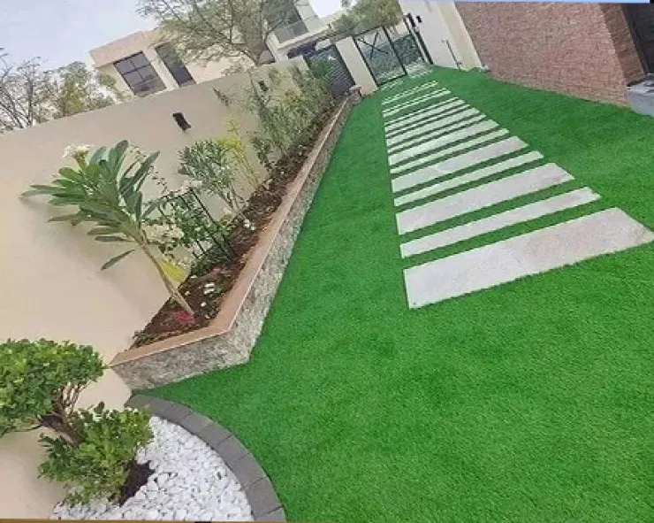تركيب مظلات استرحات مع العشب الصناعي حي الملقا 